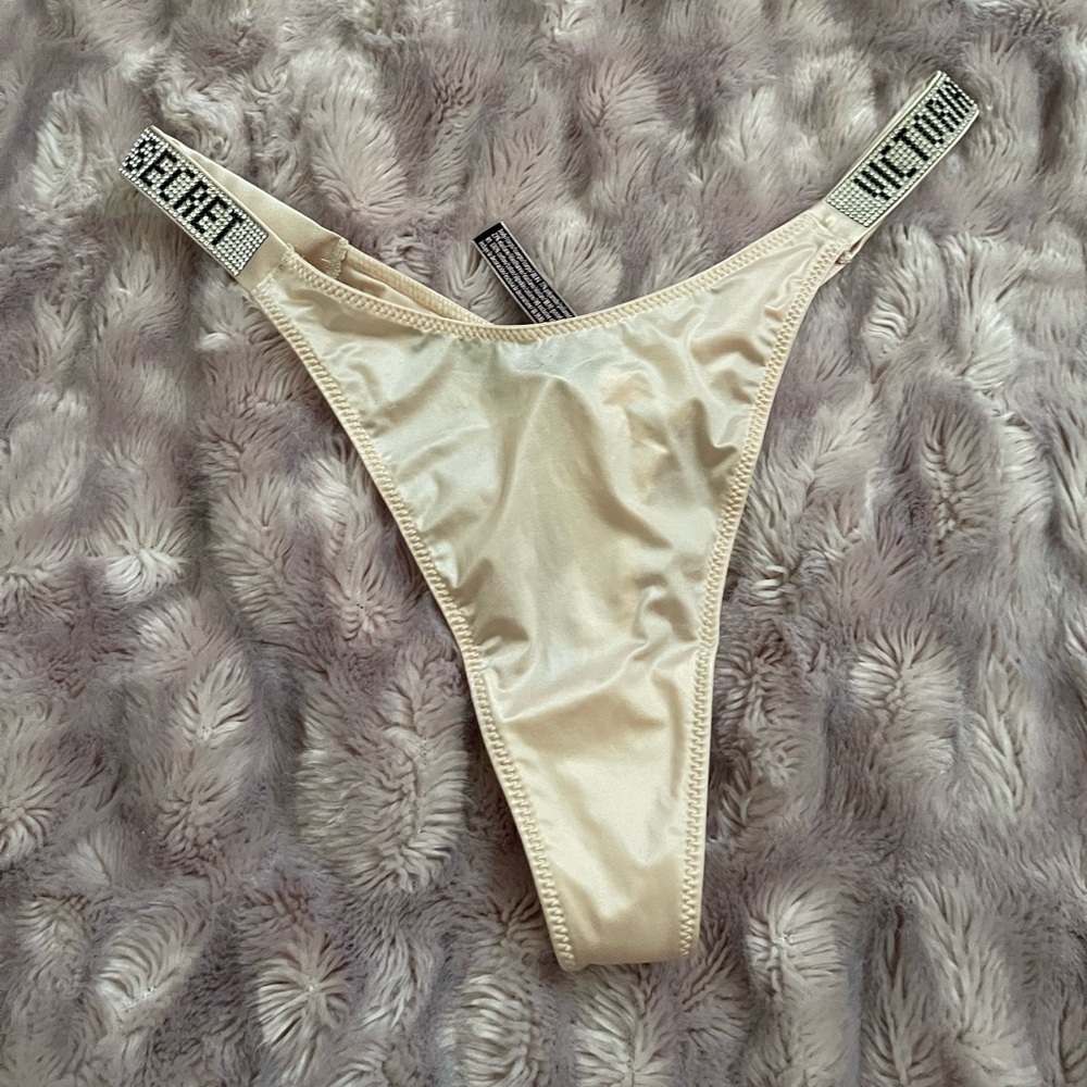 Victoria's Secret Cream Satin Thong with Rhinestones size Large New